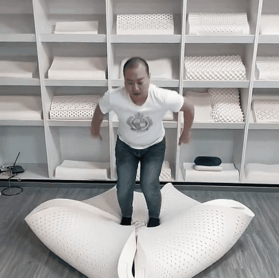 DM_20250312102744_008.gif